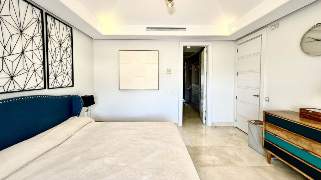 Penthouse The Golden Mile Málaga - image 15