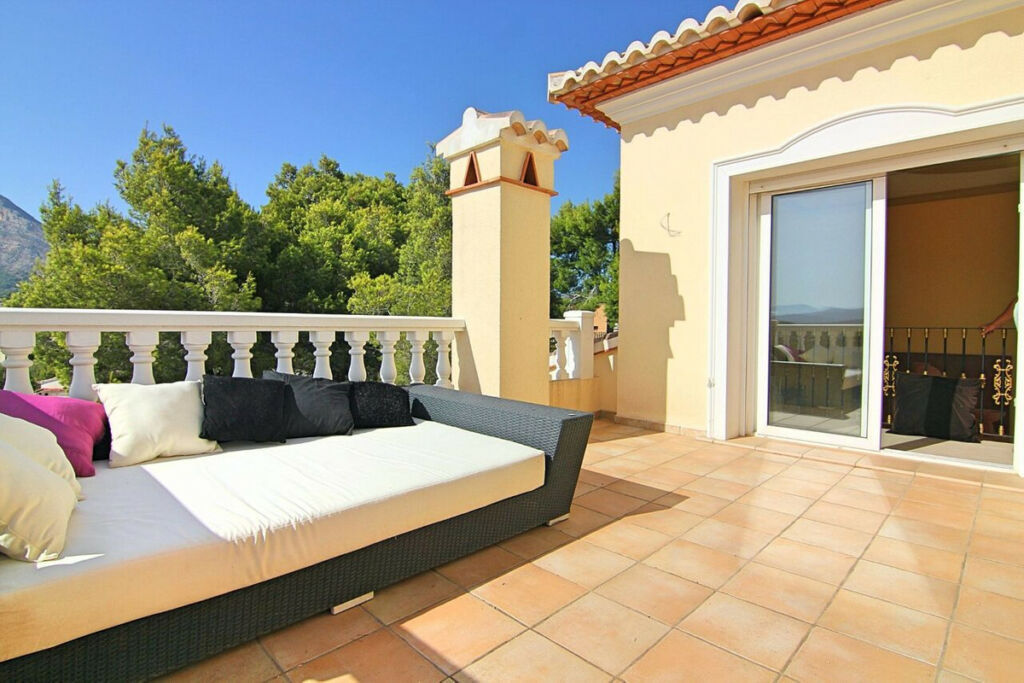 Detached Villa Javea Alicante - image 27