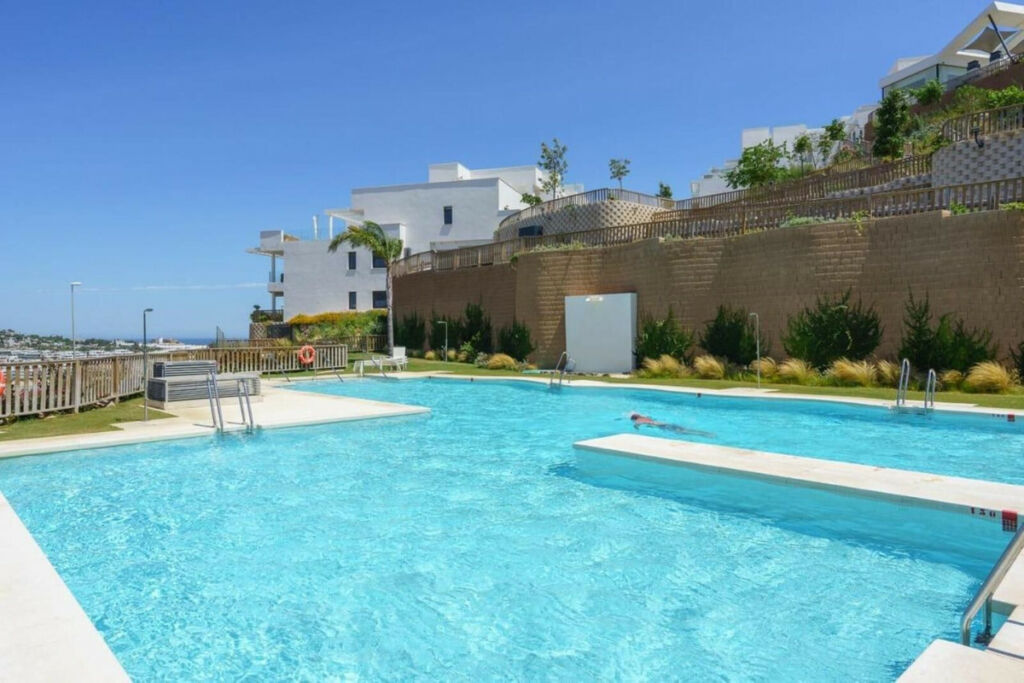 Penthouse Duplex La Cala Málaga - image 16