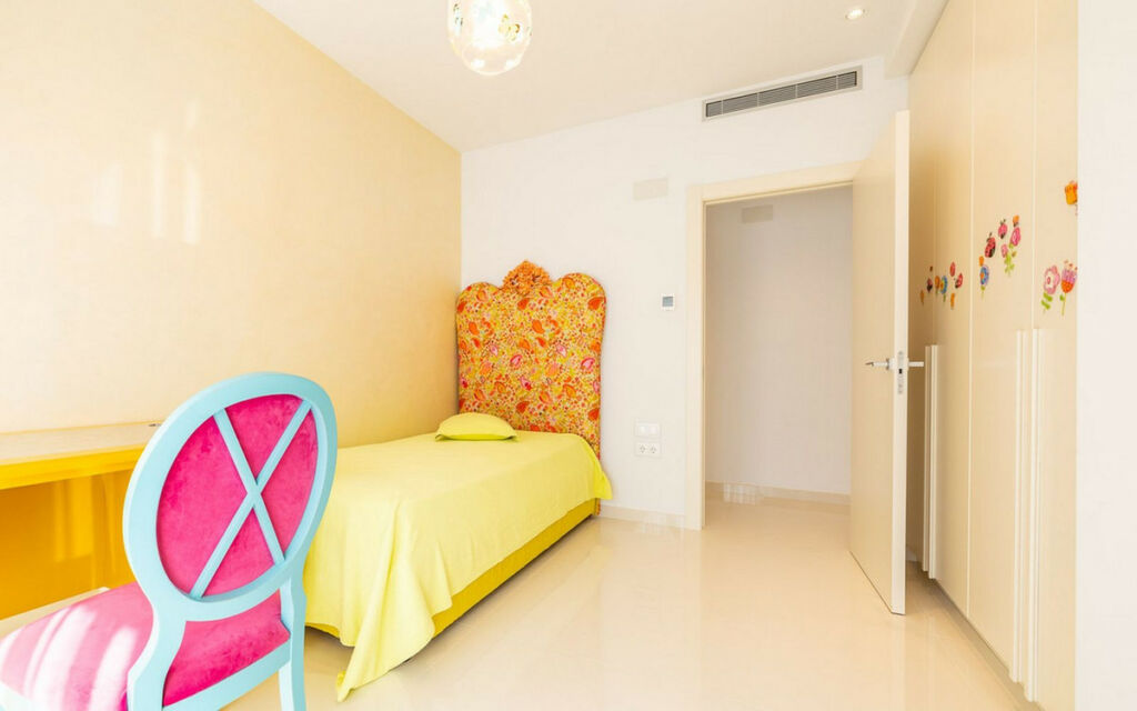 Detached Villa Campoamor Alicante - image 16
