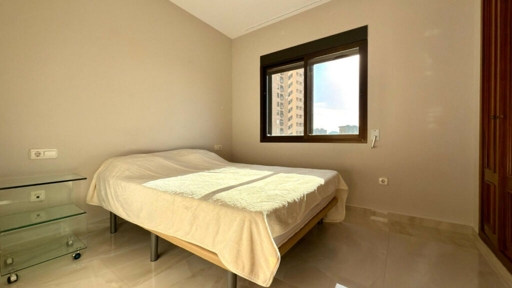 Middle Floor Apartment Benidorm Alicante - image 16