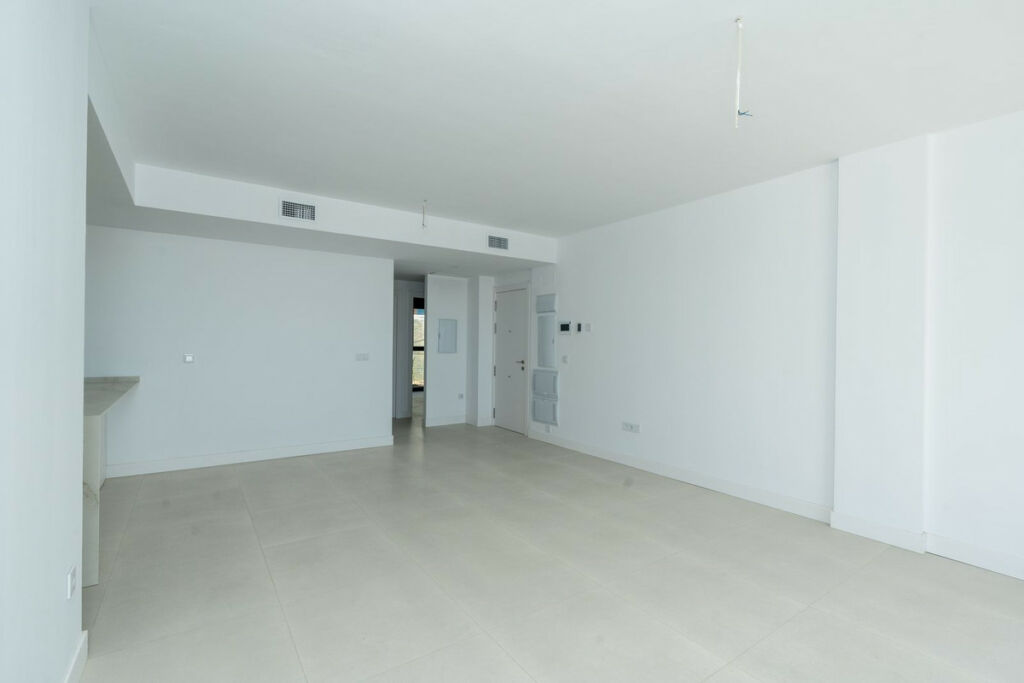 Middle Floor Apartment Fuengirola Málaga - image 16