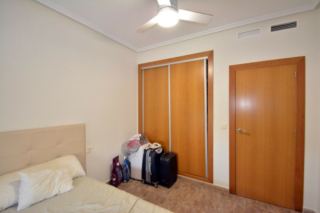 Middle Floor Apartment Rojales Alicante - image 17