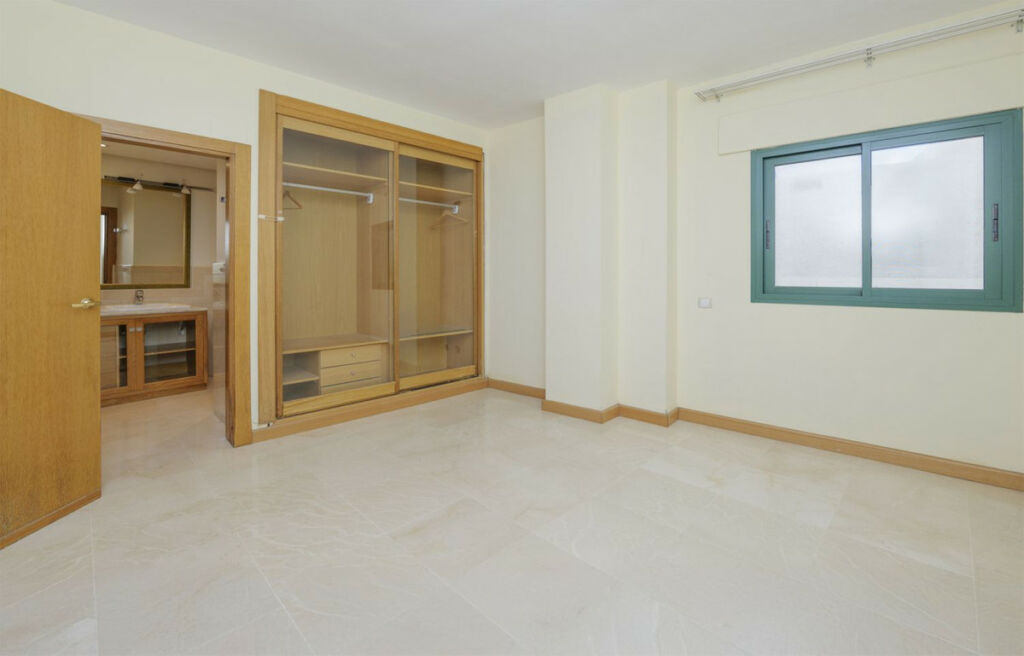 Ground Floor Apartment Málaga Málaga - image 16