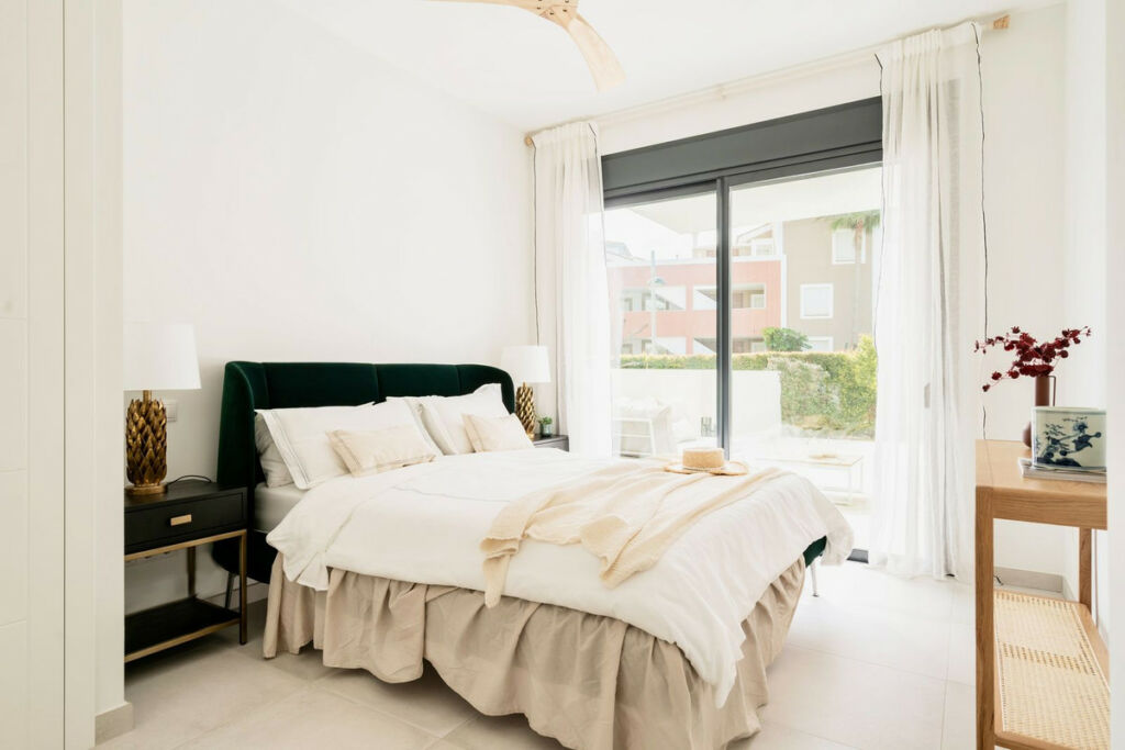 Ground Floor Apartment El Paraiso Málaga - image 17