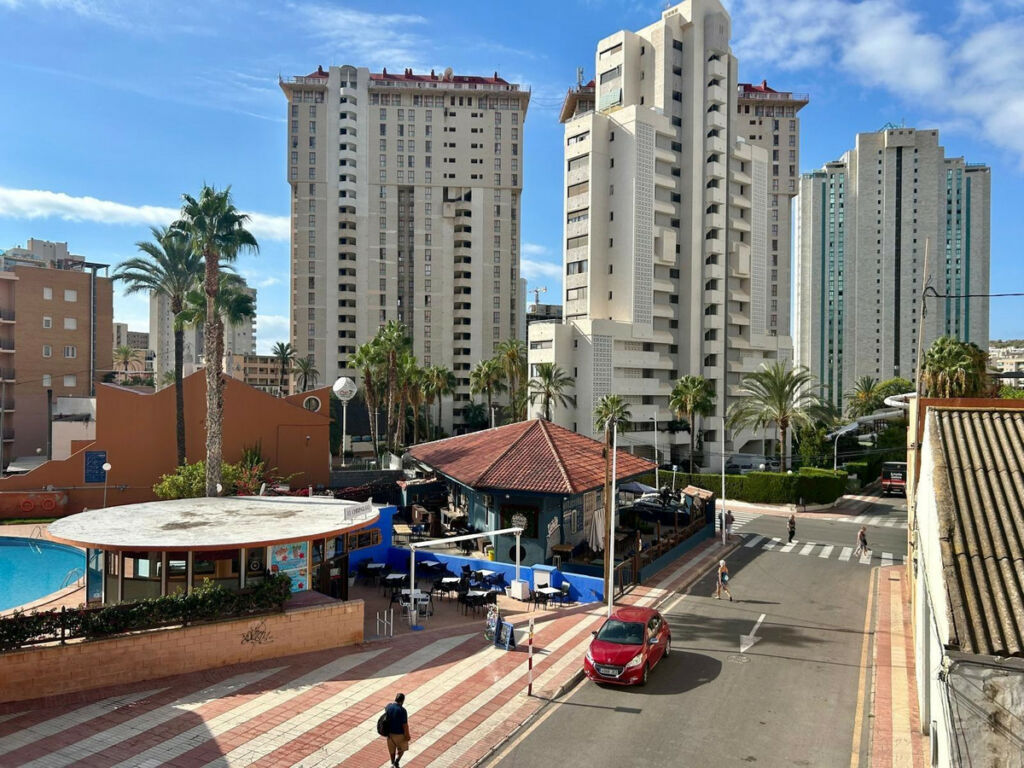 Middle Floor Apartment Finestrat Alicante - image 17