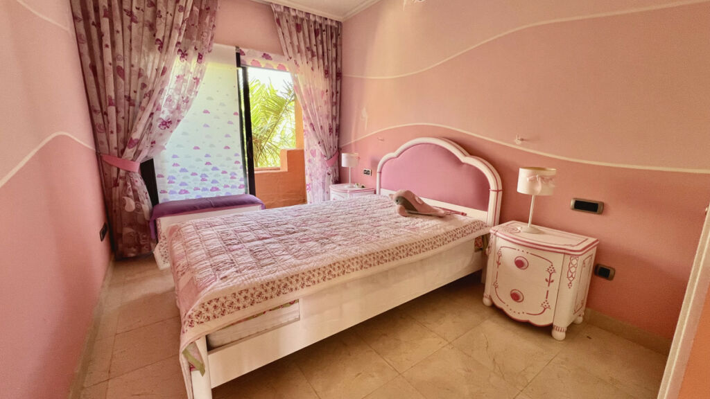 Townhouse The Golden Mile Málaga - image 17