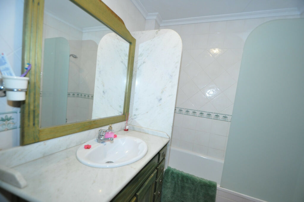 Townhouse Pinoso Alicante - image 17