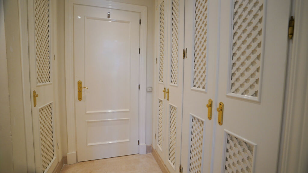 Penthouse Puerto Banús Málaga - image 17