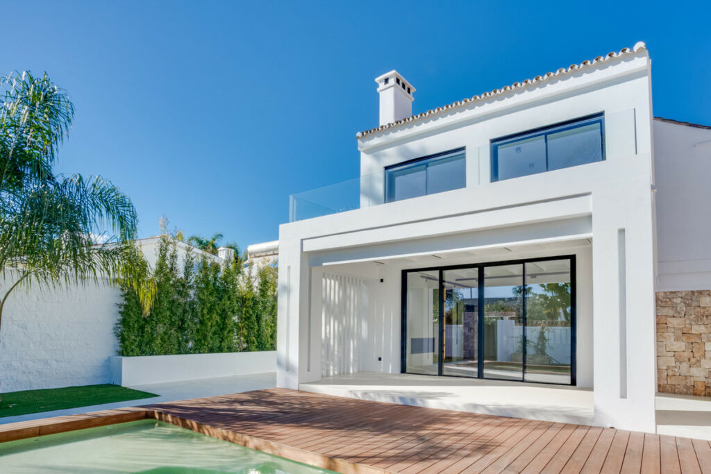 Detached Villa Costalita Málaga - image 17