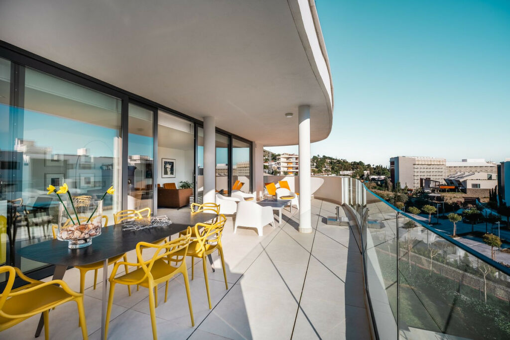 Middle Floor Apartment Fuengirola Málaga - image 17