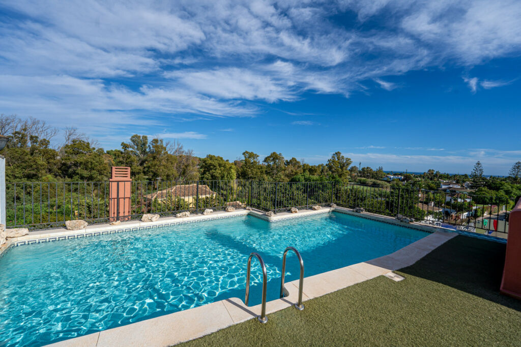 Penthouse Duplex Guadalmina Baja Málaga - image 17