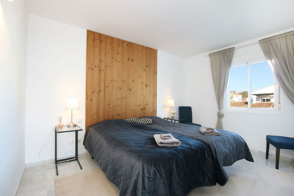 Penthouse Duplex Nueva Andalucía Málaga - image 18