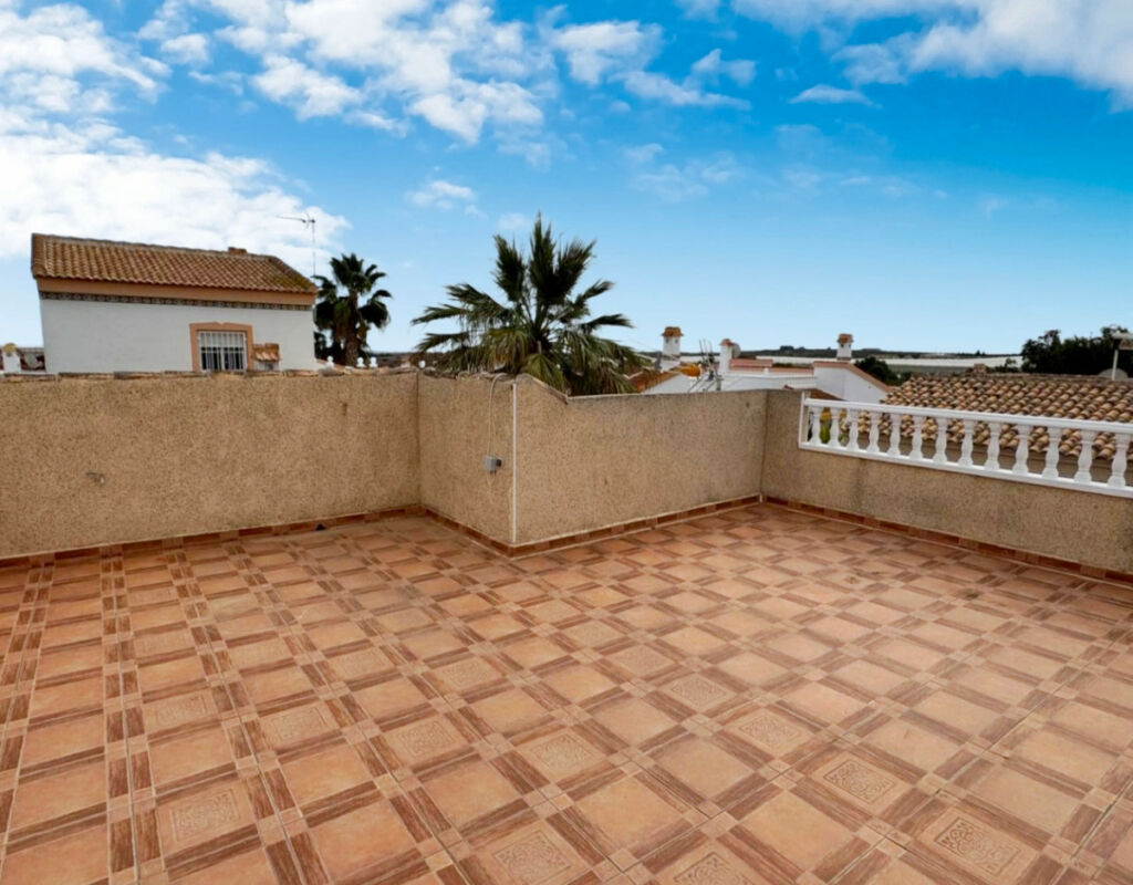 Detached Villa Algorfa Alicante - image 18