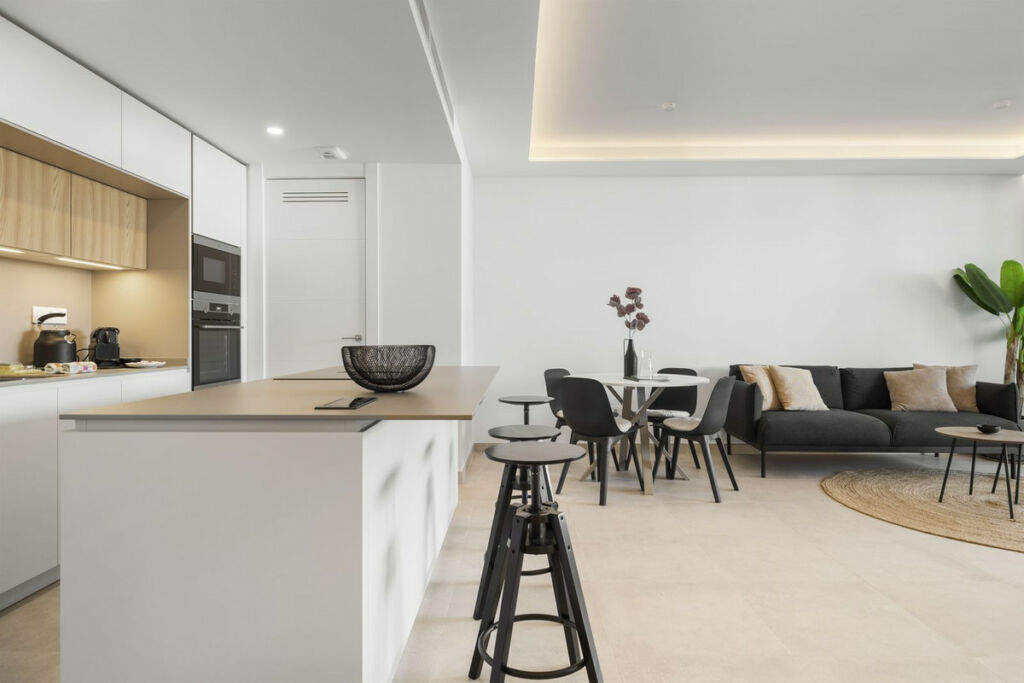 Middle Floor Apartment Fuengirola Málaga - image 18
