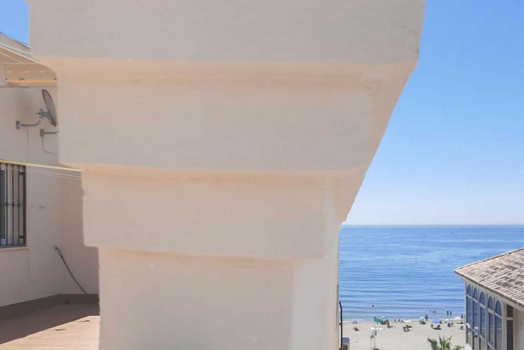 Middle Floor Apartment Estepona Málaga - image 18