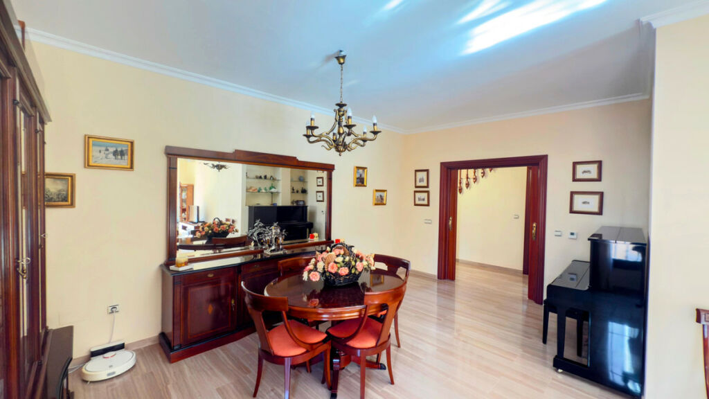 Detached Villa Antequera Málaga - image 18