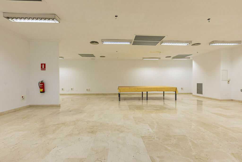 Warehouse Marbella Málaga - image 18