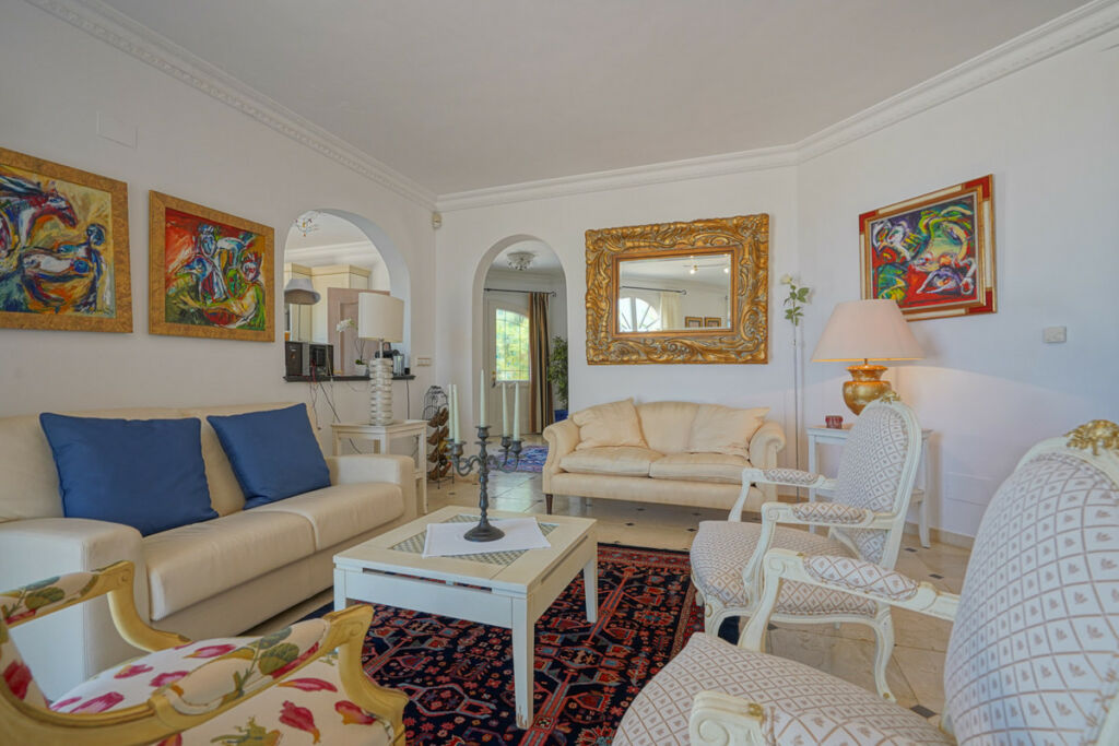 Detached Villa Sella Alicante - image 18