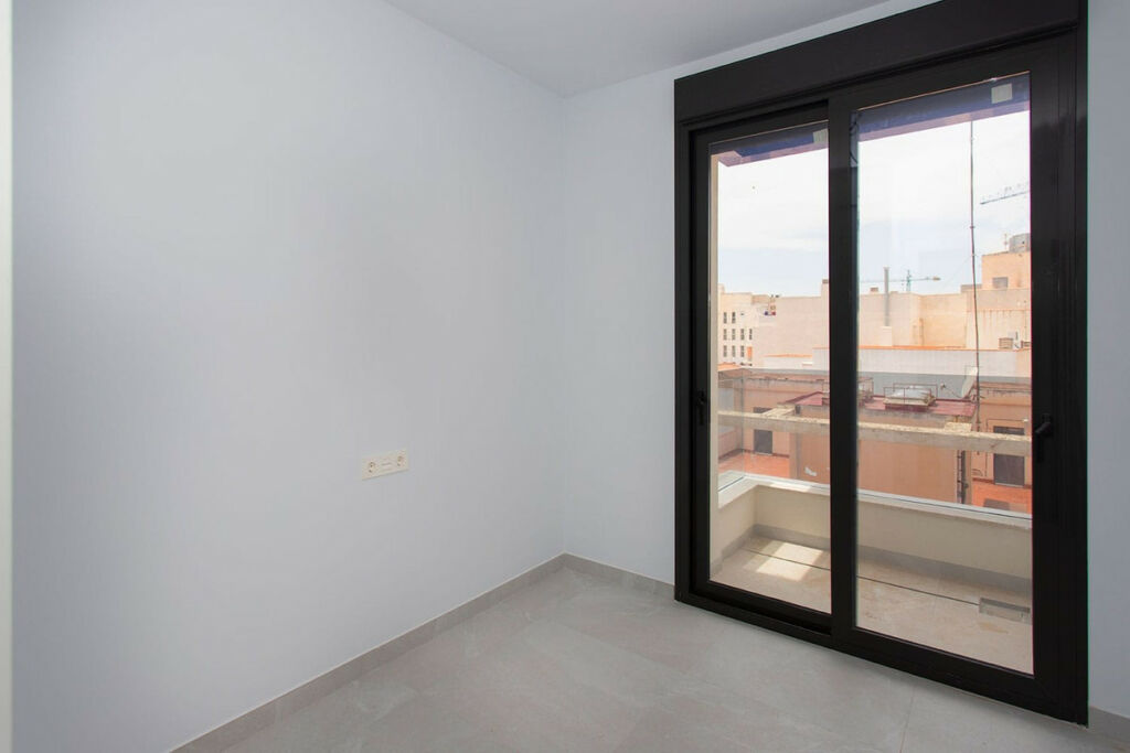 Middle Floor Apartment Playa Del Cura Alicante - image 18