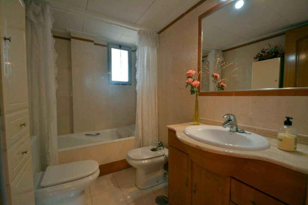 Penthouse Guardamar del Segura Alicante - image 18