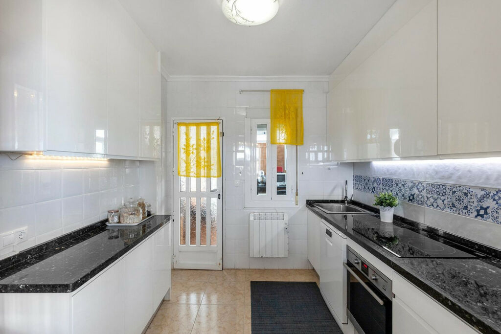 Detached Villa Torrevieja Alicante - image 18