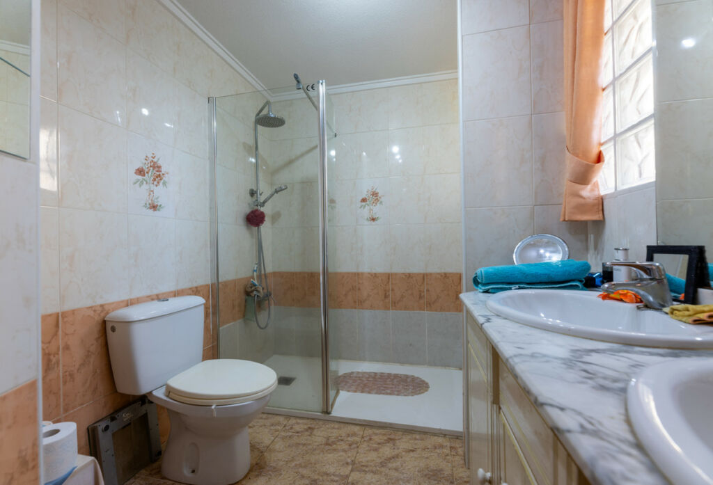 Detached Villa Los Altos Alicante - image 18