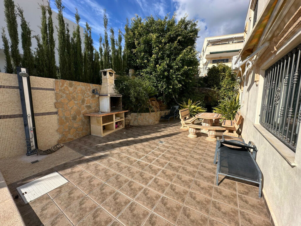Middle Floor Apartment Altea Alicante - image 19