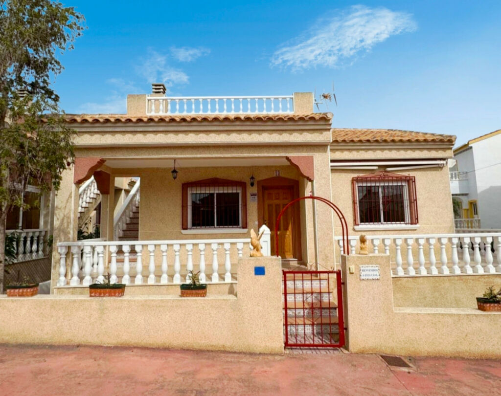 Detached Villa Algorfa Alicante - image 19
