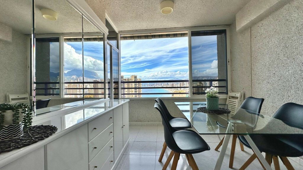 Middle Floor Apartment Benidorm Alicante - image 19