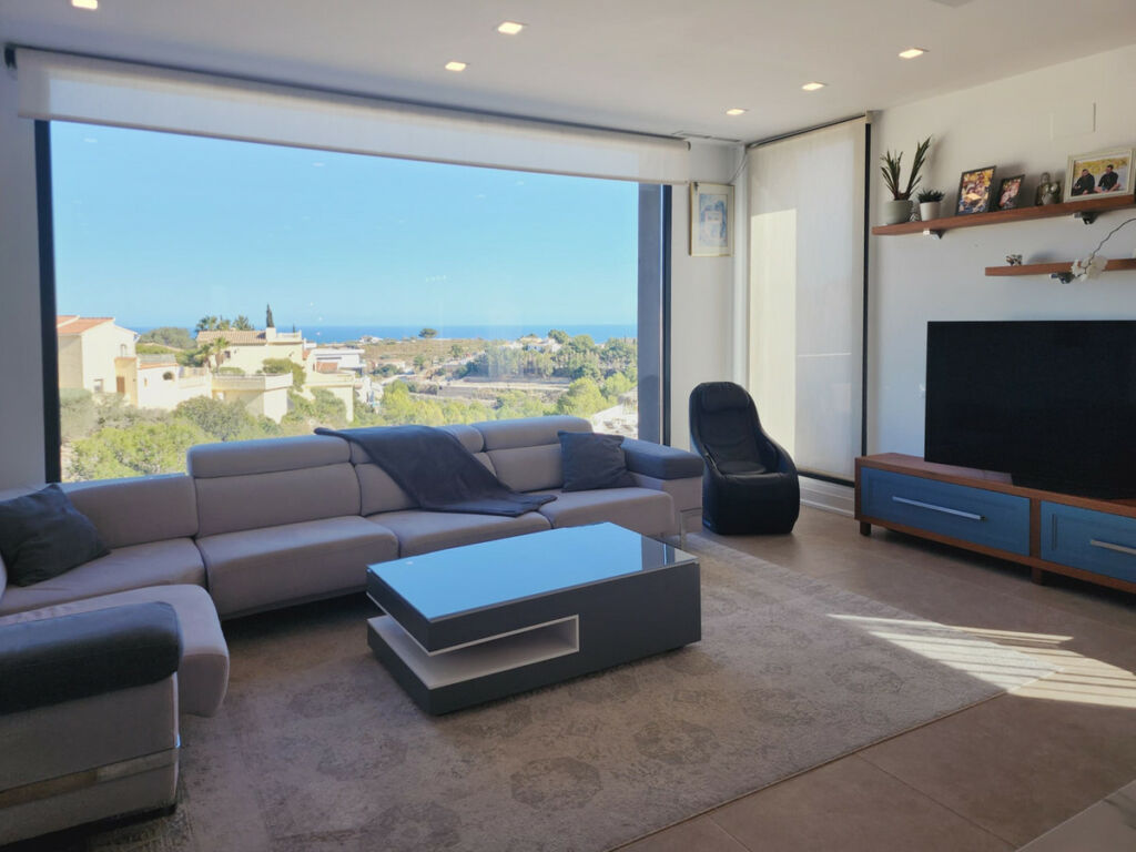 Detached Villa Cumbre del Sol Alicante - image 19