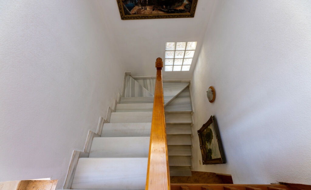 Detached Villa Los Altos Alicante - image 19