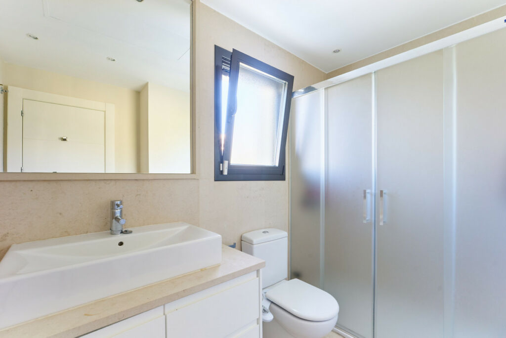 Penthouse Estepona Málaga - image 19