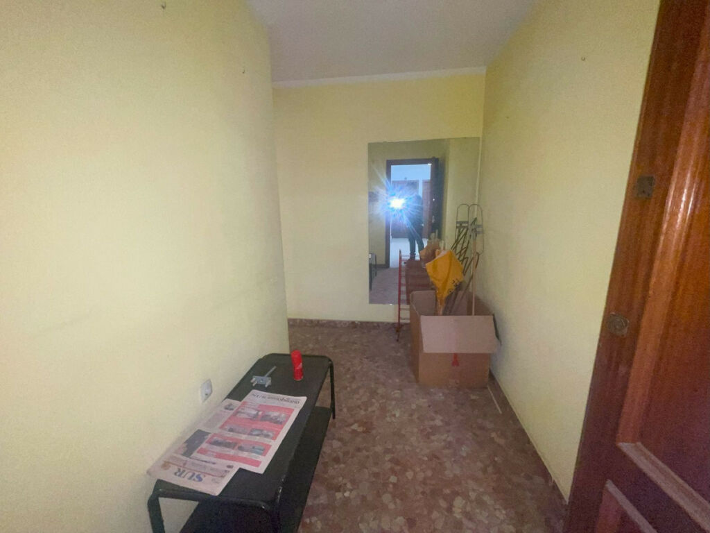 Middle Floor Apartment Estepona Málaga - image 19