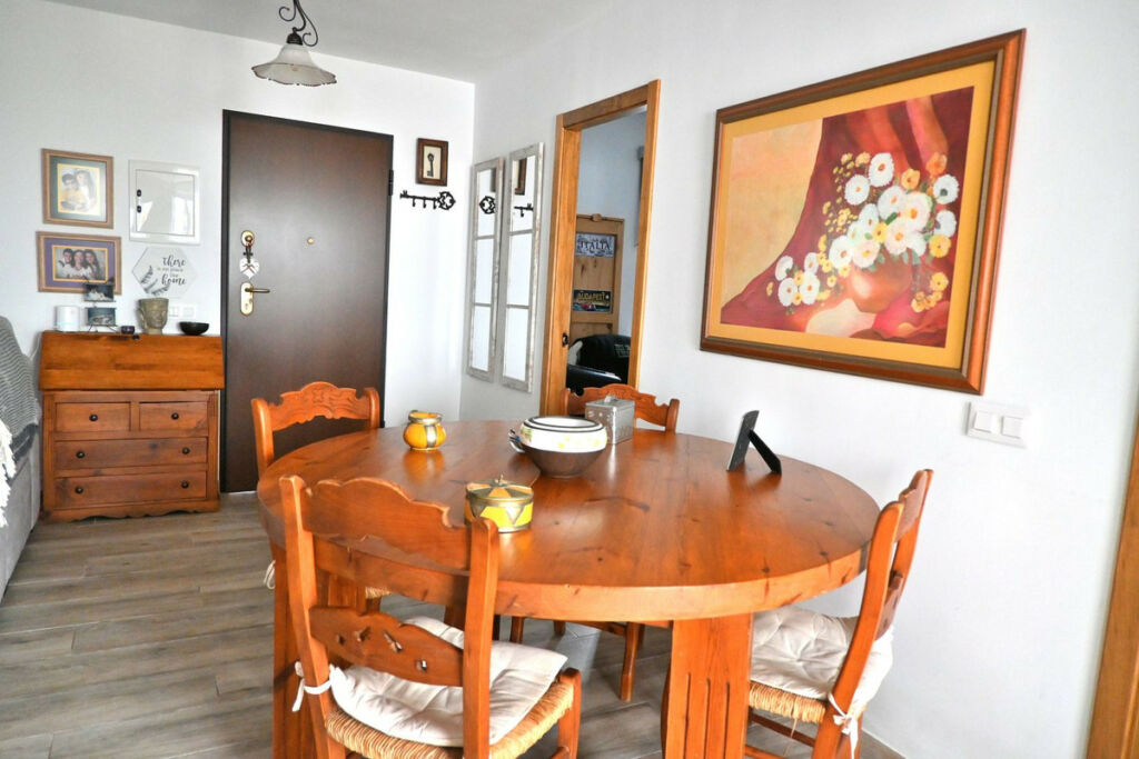 Ground Floor Apartment Las Lagunas Málaga - image 2