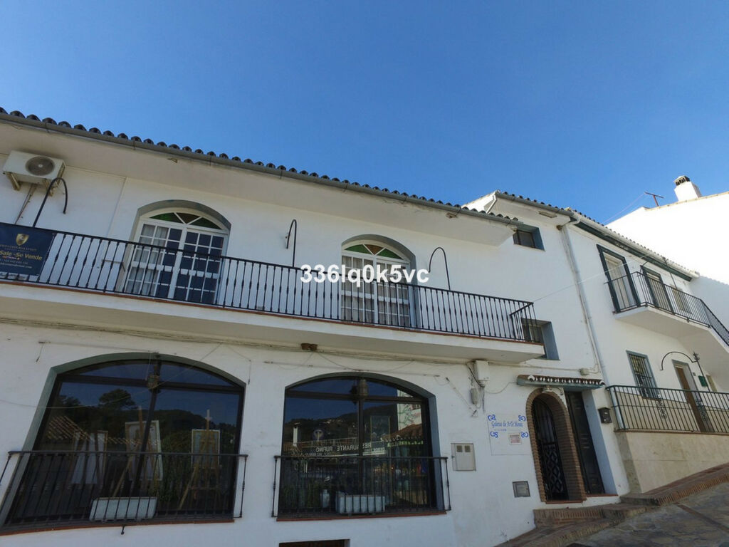 Duplex Benahavís Málaga - image 2