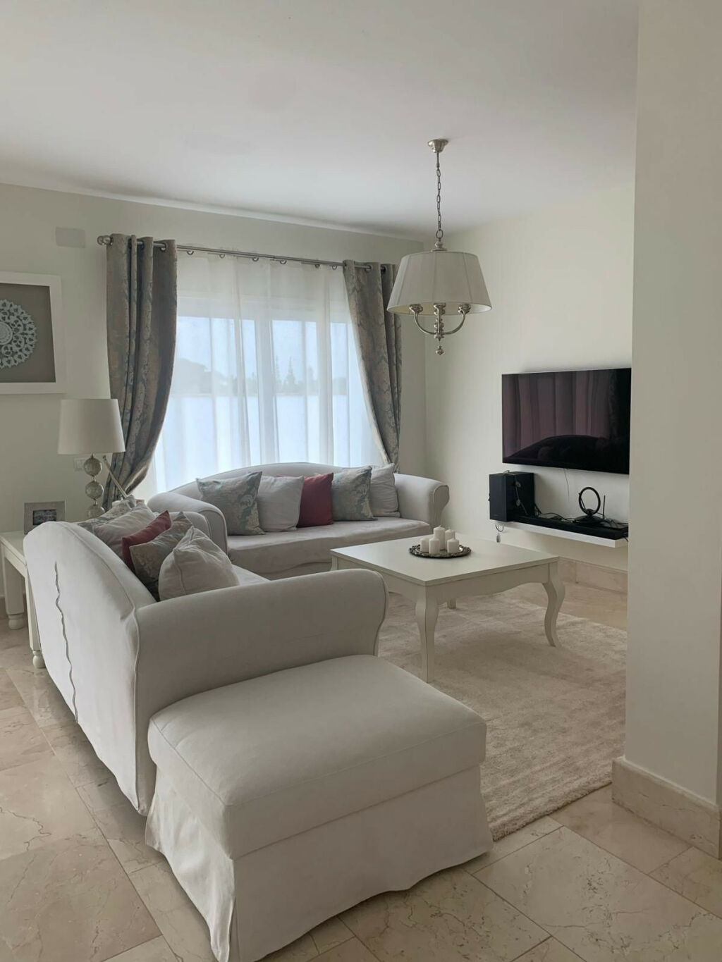 Detached Villa San Roque Cádiz - image 2