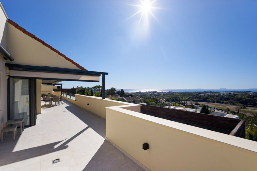 Penthouse Estepona Málaga - image 23