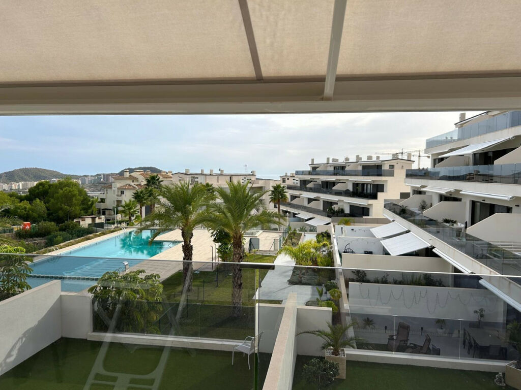 Middle Floor Apartment Finestrat Alicante - image 2