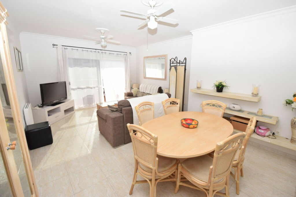 Middle Floor Apartment La Cala de Mijas Málaga - image 4