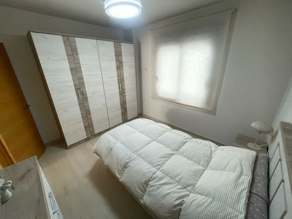 Middle Floor Apartment Estepona Málaga - image 10