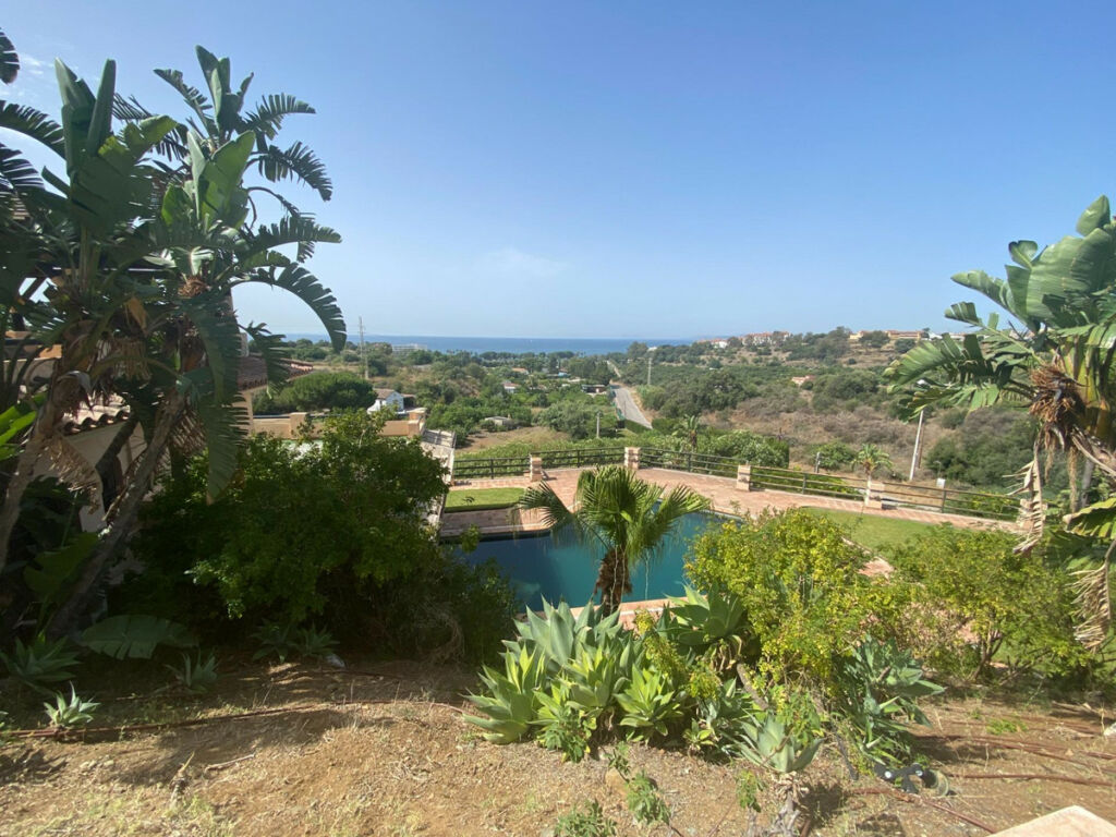 Detached Villa La Cala Málaga - image 2