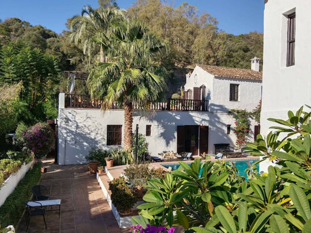 Finca - Cortijo Estepona Málaga - image 4