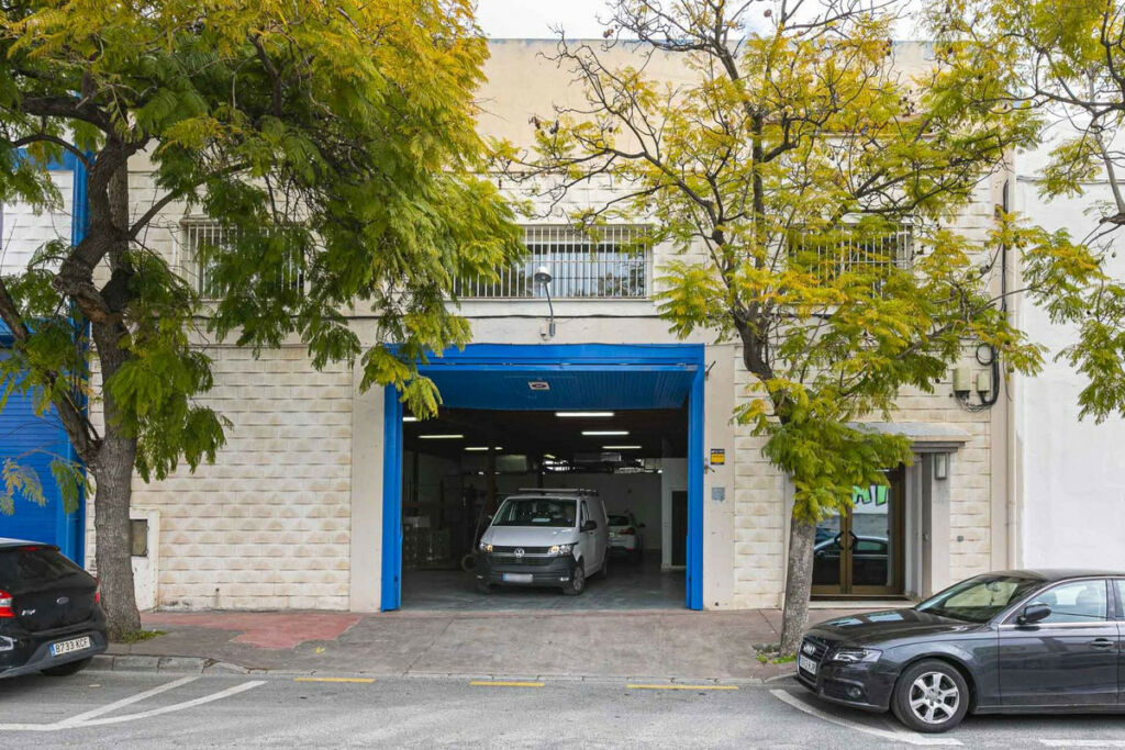 Warehouse Marbella Málaga - image 2