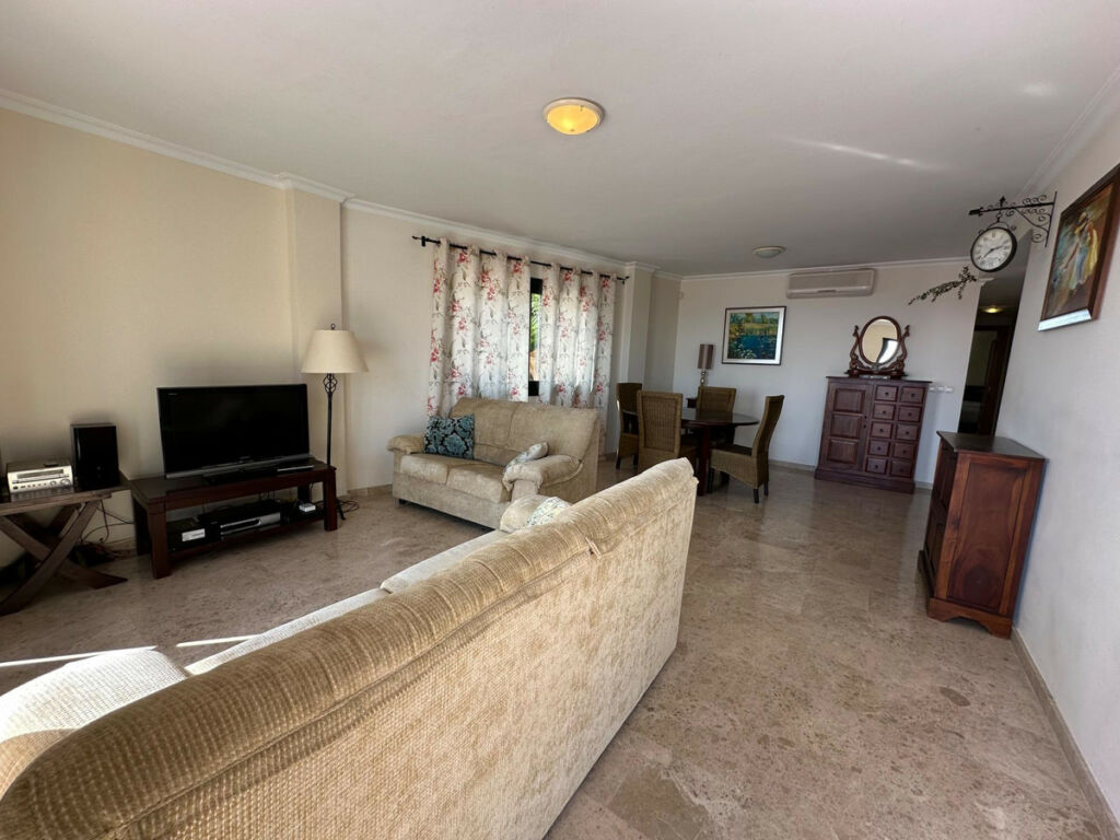 Middle Floor Apartment Altea Alicante - image 2