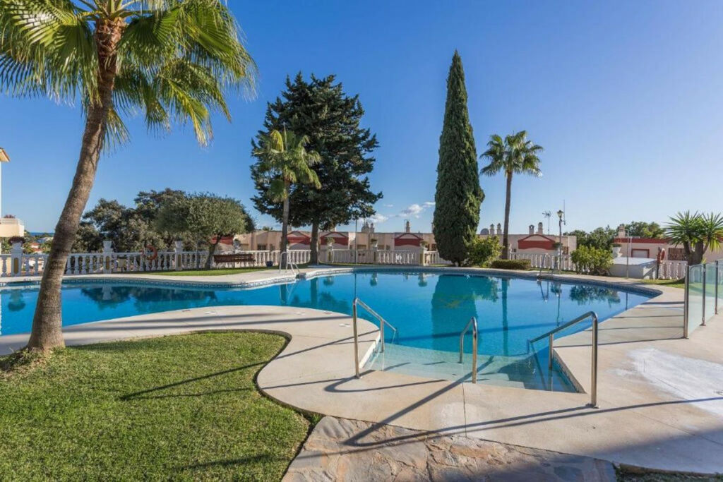 Ground Floor Apartment Riviera del Sol Málaga - image 20