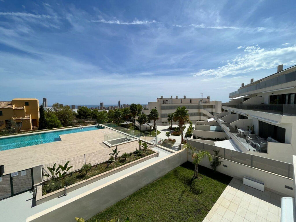 Middle Floor Apartment Finestrat Alicante - image 20