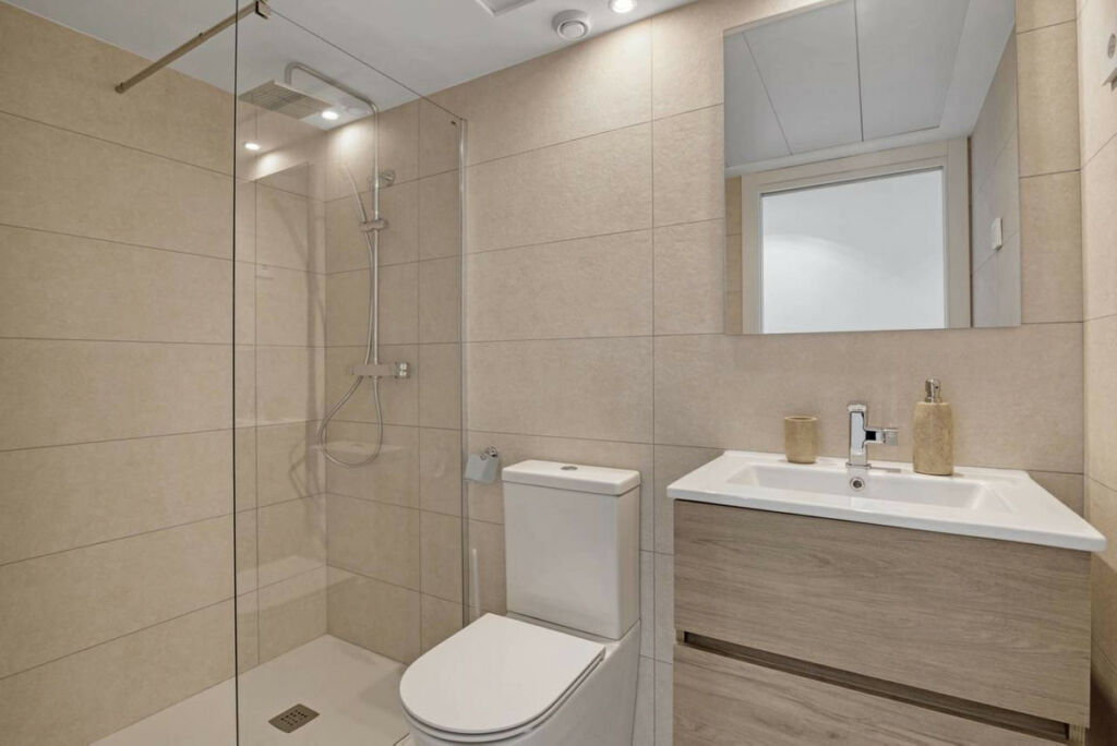 Ground Floor Apartment Torrevieja Alicante - image 20