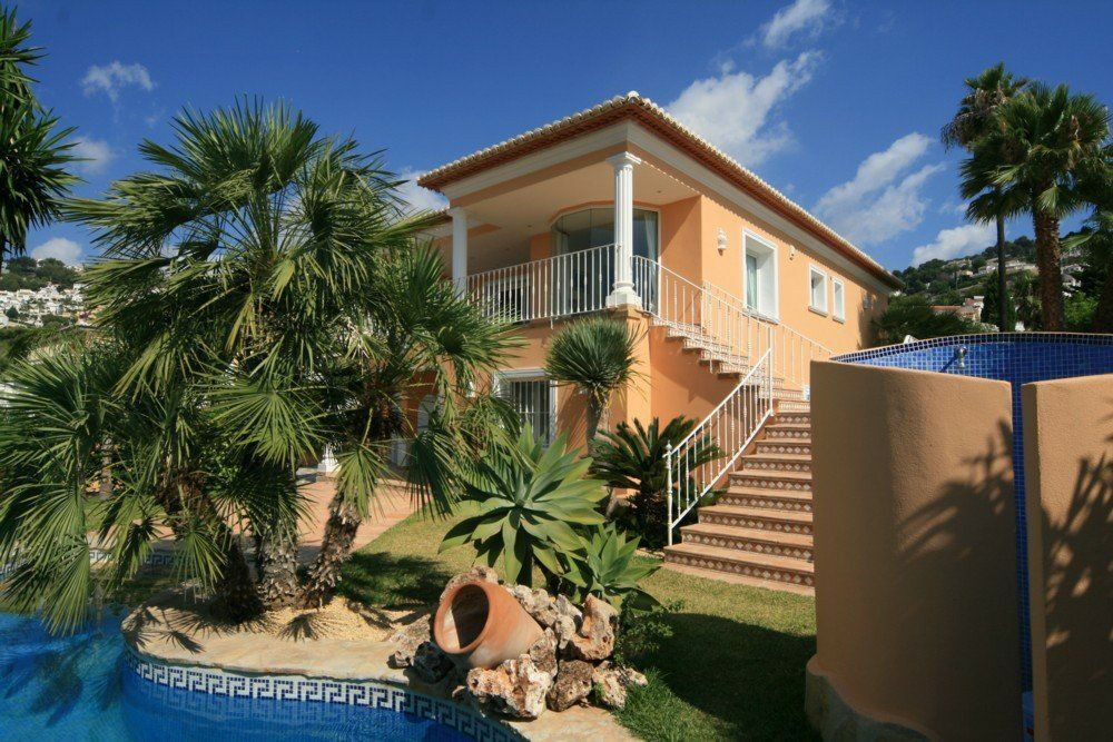 Detached Villa Moraira Alicante - image 20