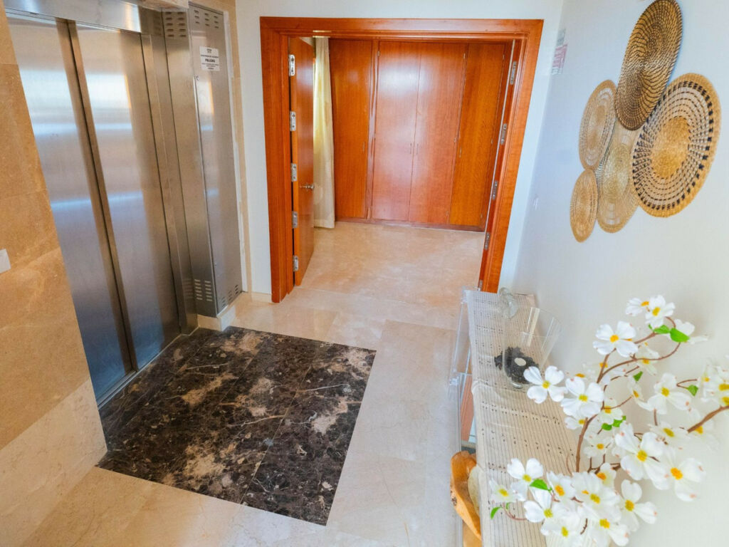Penthouse Alhaurín de la Torre Málaga - image 20